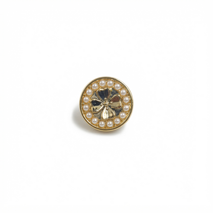 Pearl Metal Button