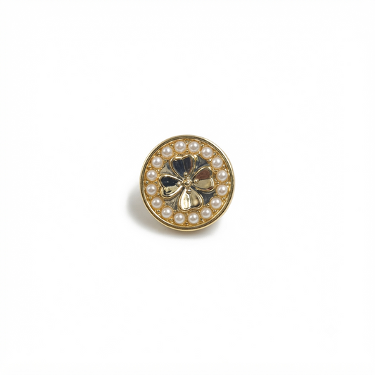 Pearl Metal Button