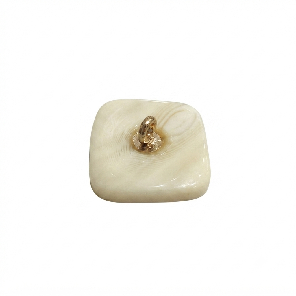 Fancy Square-Shaped Button